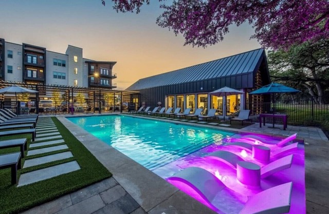 Luxurious New Unit|1Bd1Ba|Pool, Golf Sim