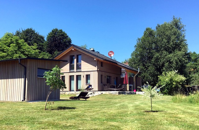 Luxurious solid-wood house with pool and sauna for 4 people in Allgäu