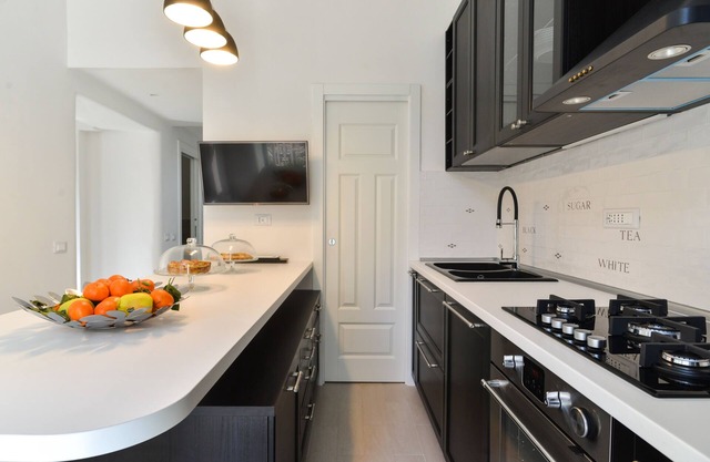 Luxury 3 bedroom apartment 4 bathrooms living room and kitchen.