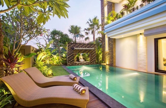Luxury 3BR villa with private pool near Uluwatu Bingin surfing beach Jimbaran.