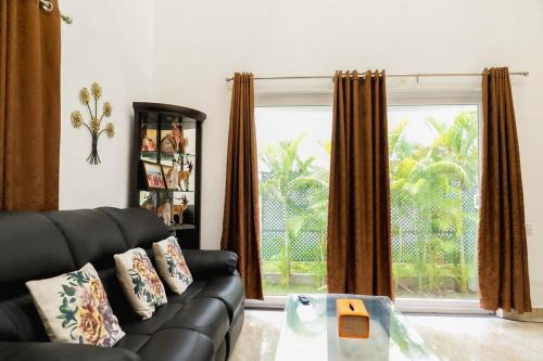 Luxury 4bhk villa with party hall