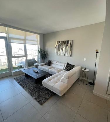 Luxury apartment- Downtown LA