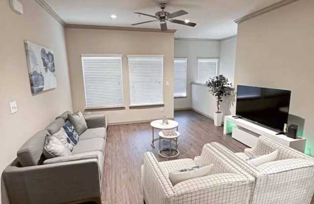 Luxury apartment with private garage