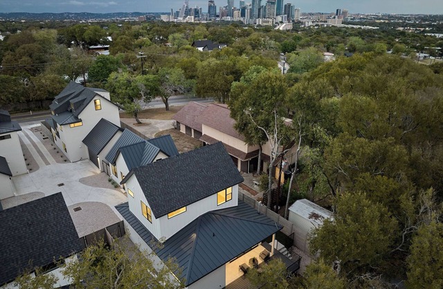 Luxury Austin House | Pool & Game Room |Near DT~3