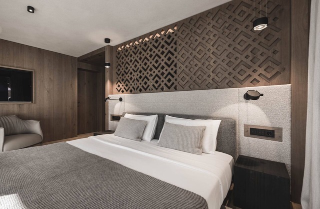 Luxury Chalet Alpurio, private chalet with Wellbeing Manager