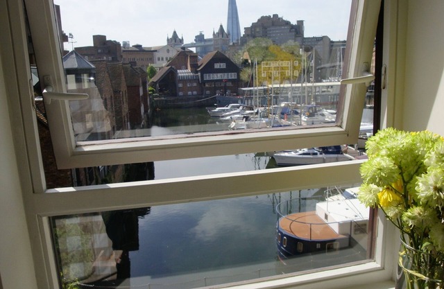 Luxury | Dream Location | By Tower Bridge | Dock View