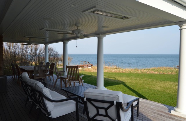 Luxury East Hampton Home; Sunset, Bay View, Direct Water Access; Newly Renovated