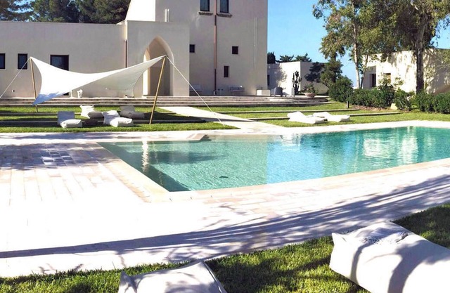 Luxury estate close to sea