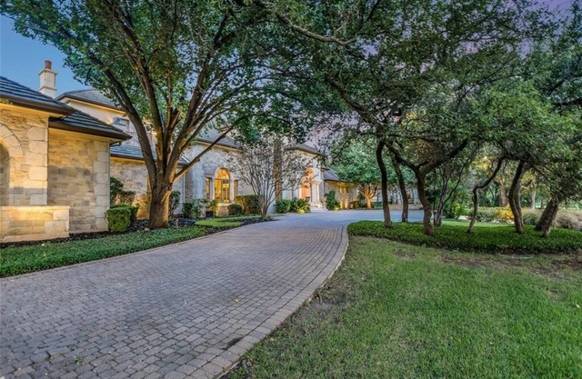 Luxury Golf Resort Villa