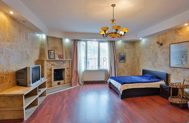 Luxury house with nice view in Tbilisi