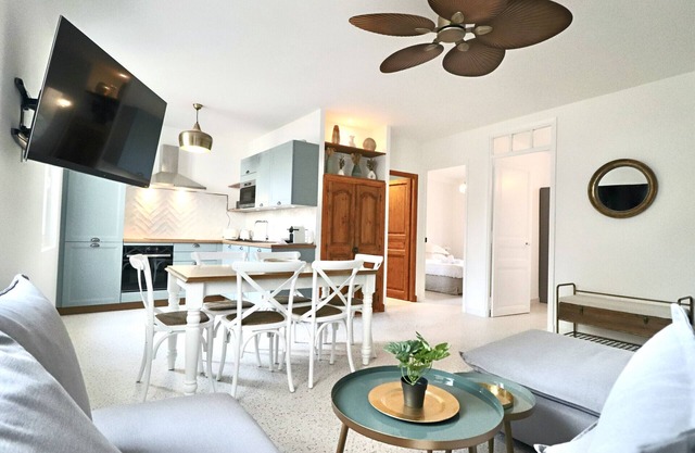 Luxury & in Old Antibes