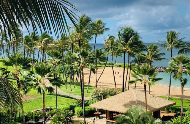 Luxury Ko Olina Beach Villa with Ocean View 2BR 2BA in Beach Tower