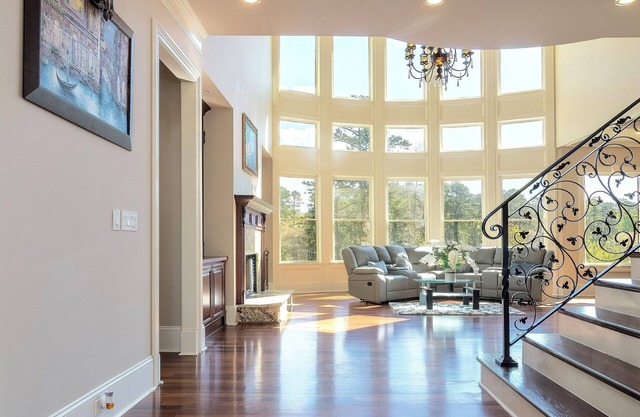 Luxury Lakefront-Theatre-Huge Yard-Mins to DT ATL