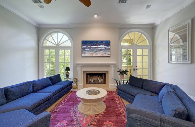 Luxury Living on Lake Austin- Monthly Furnished Rental