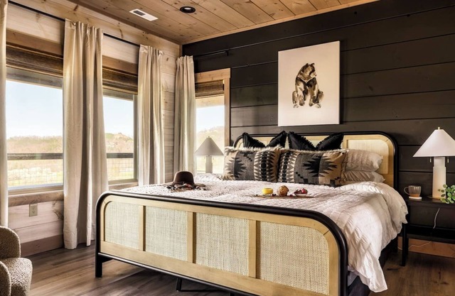 Luxury Lodge-3KINGS+SwimSpa+Theatre+Arcade