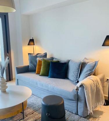 Luxury Maisonette with Shared Pool