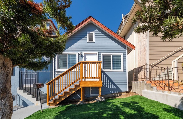 Luxury Modern 1 bedroom Cottage Near Napa Valley