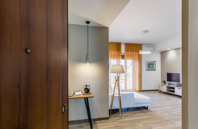Luxury Modern Apartment Giulia By "SunTripSicily" - In the Earth of Giarre