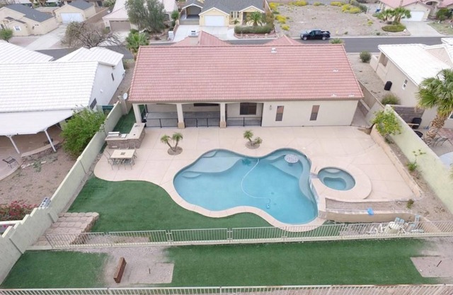 Luxury Pool Home 5 MINUTES from Lake, River, & Casinos!