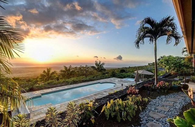 Luxury Private Villa - 180° Sunset Views - 3 Acres
