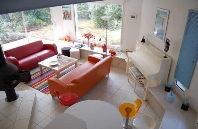 Luxury Quiet Modern Villa 12 p. Swimming Pool, Bowling Alley Beach at 4' walking