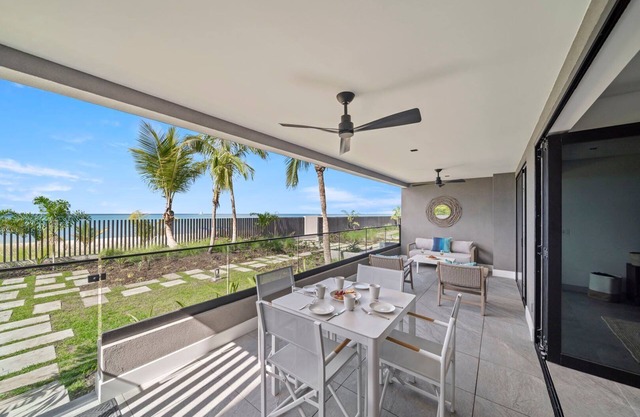 Luxury Romantic Beachfront Condo - Allure 102