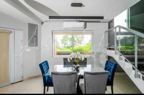 Luxury Sea View - Montego Bay Villa - Gated
