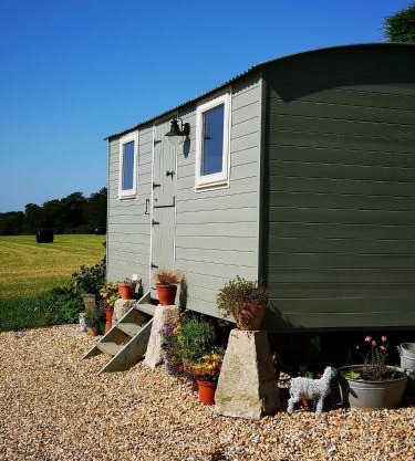 Luxury Shepherd's Hut - The Hyde