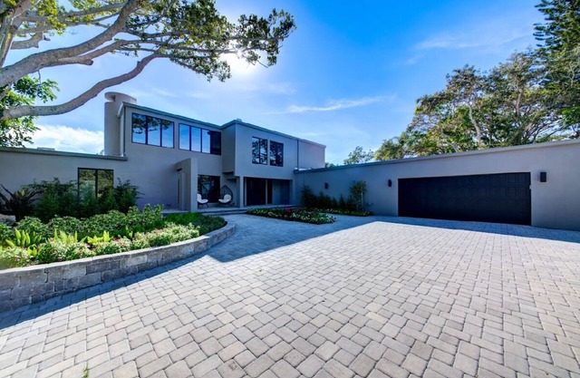 Luxury Siesta Key Wellness Retreat. 5-10 min walk to Siesta Beach and Village