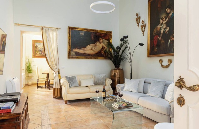 Luxury Top Floor 170 Sqm Apartment in the heart of Rome. Near Spanish steps.