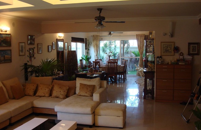 Luxury Townhouse W Private Garden & Italian Kitchen