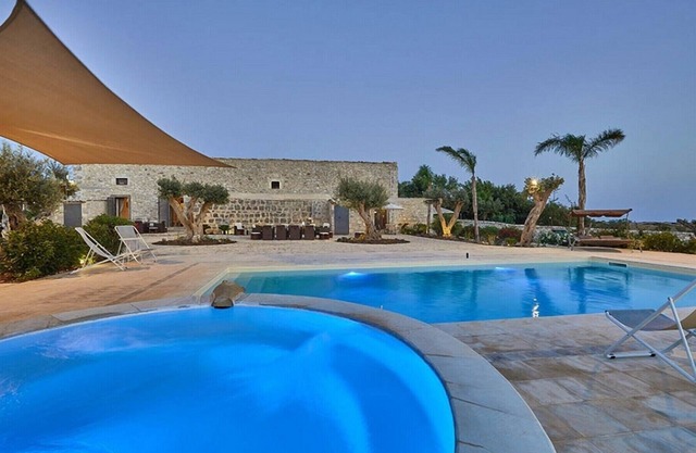 Luxury Villa with private pool and jacuzzi - Marina di Ragusa