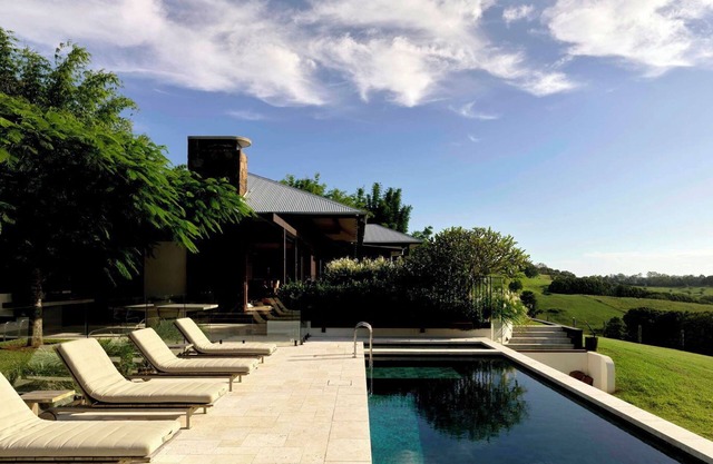 Luxury Villas Luana Estates - Hawaiian opulence & views