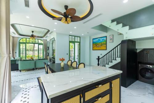 LYNS Villa Tropical Khem Beach Phu Quoc