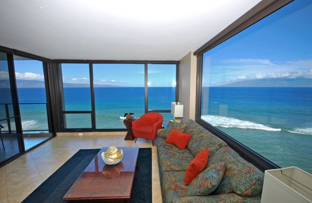 MA1109 SPECTACULAR 270 DEG. VIEWS-CORNER OCEANFRONT 2BR/2BA-SPECIAL JULY 495!