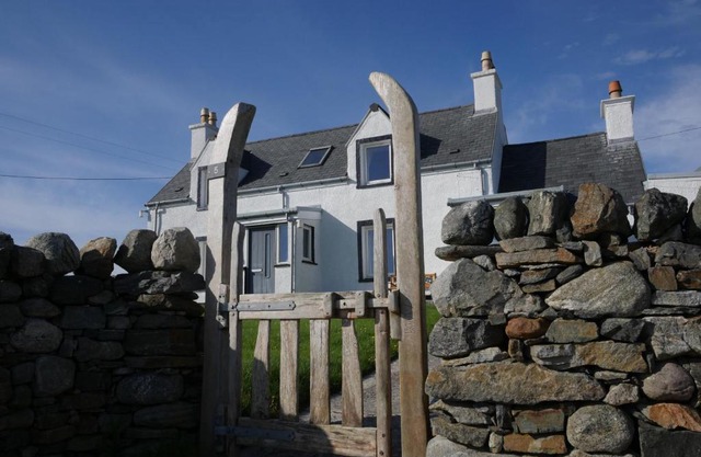 Macleod Cottage - Isle of Lewis Self-Catering