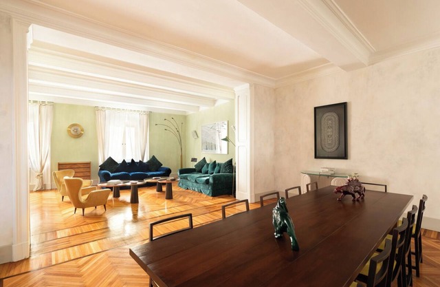 Madama House, a Burghesius home