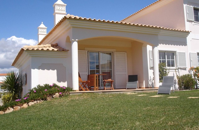 Magnificent 1-bedr. apartment, wi-fi, pool, garden, near beach and golf - Galé, Albufeira