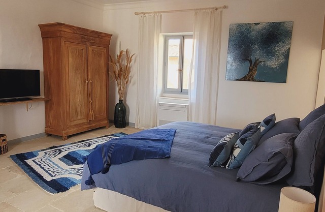 Magnificent Duplex apartment: balneo, spa, swimming pool