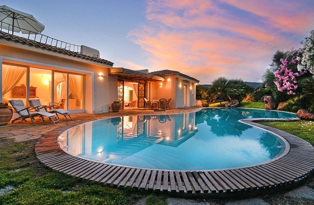 Magnificent Villa with private pool only 400 mt from Ancora beach club