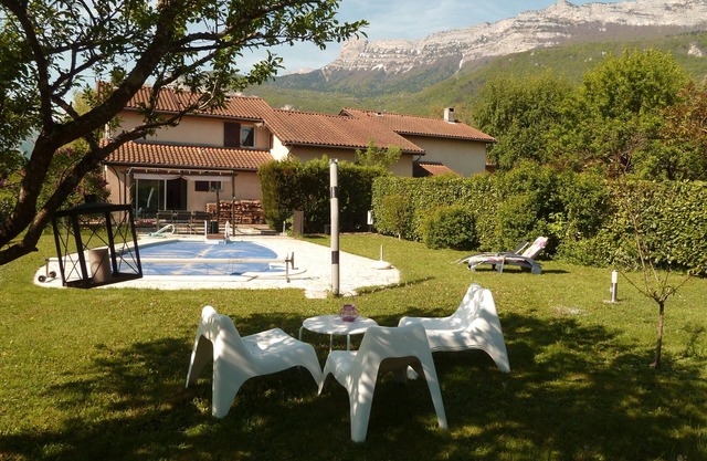 Magnifique Maison au Calme Avec Piscine !