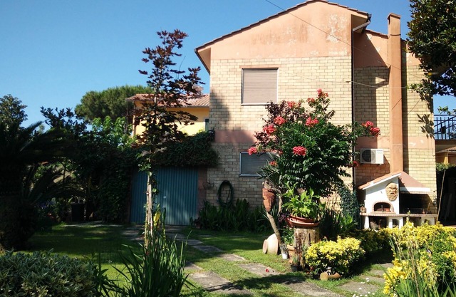 Magnolia House - 300 meters from the sea