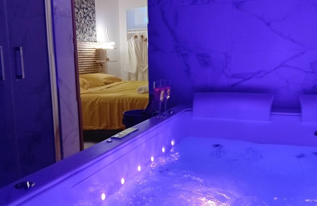 Maison Avec un Élégant Jacuzzi Bluetooth Music Lit King Size Mémoire de Forme