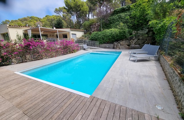 Maison Contemporaine Avec Piscine à Mi-chemin Entre la Plage de Sa Tuna et Begur