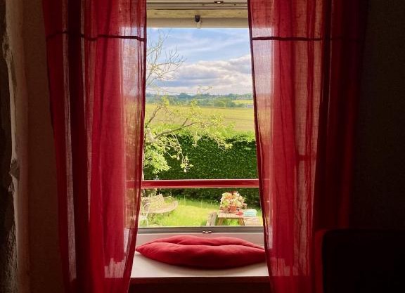 Maison d'hôtes l'Angevinière, chambre des Anges proche Mont-Saint-Michel