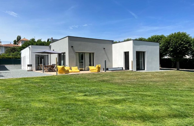 MAISON TOUSVENTS