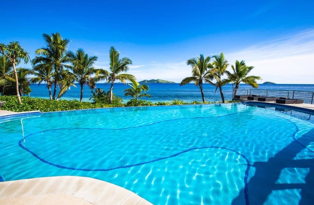 Mana Island Resort & Spa