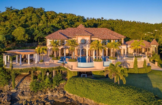 Mandalay: The Perfect Blend of Luxury and Nature