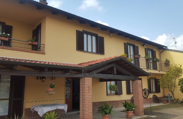 Manor house in the heart of Monferrato