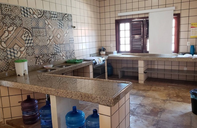 Mansion with 5 duplex suites and swimming pool.